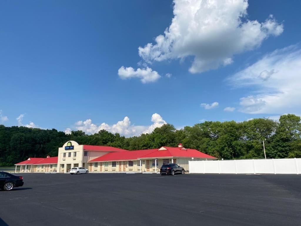 Huntington Inn エクステリア 写真